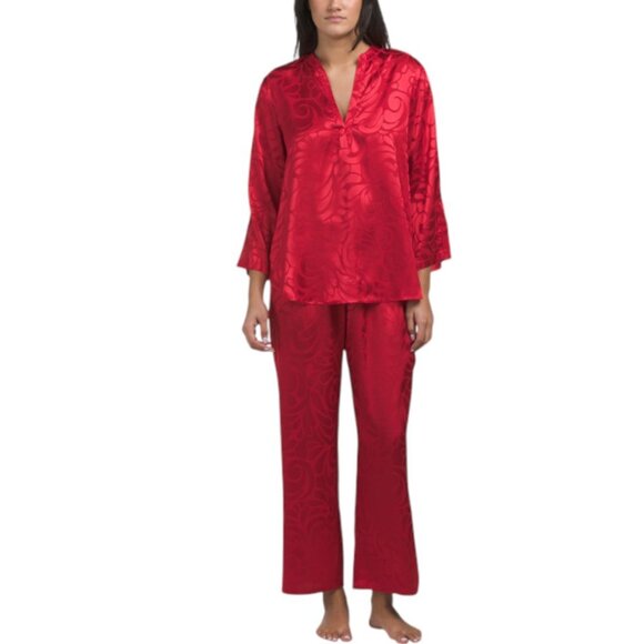 N NATORI 2pc Scroll Satin Jacquard Long Sleeve Pajama Set